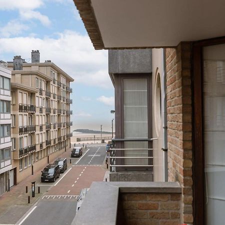 Huswell - Authentic Apartment With Terraces And Parking Knokke-Heist Exterior photo